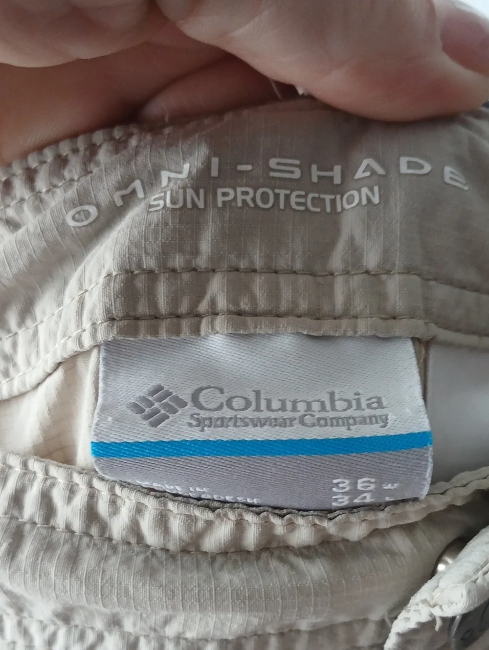Columbia Men’s Zip-Off Cargo Pants in Beige
